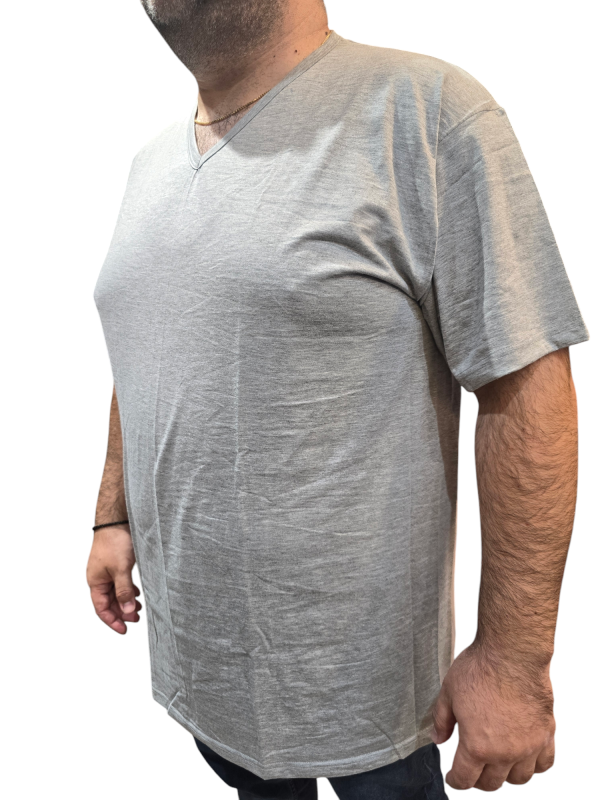 ⁦גופיה שרוול קצר 100% כותנה צווארון וי⁩ – תמונה ⁦7⁩